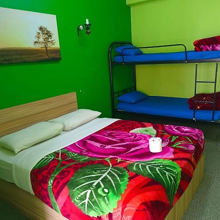 Ch Travellers Inn Тана Рата Екстериор снимка